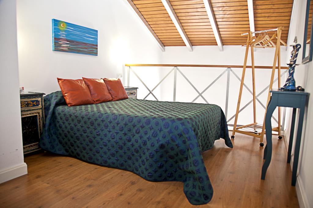 Apartamentos La Casa de la Alameda Medina-Sidonia Habitación foto